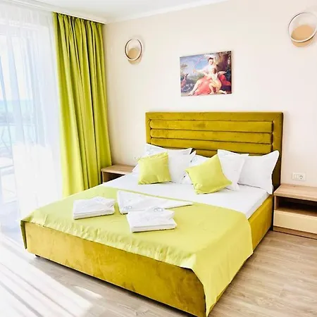 Kir House On The ゲストハウス エフォリエ・ノルド