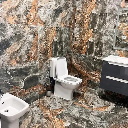 ゲストハウス Kir House On The