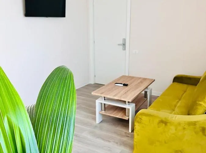 Kir House On The 4* 艾福雷诺德