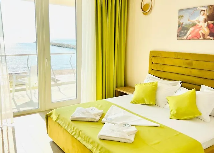 招待所 Kir House On The